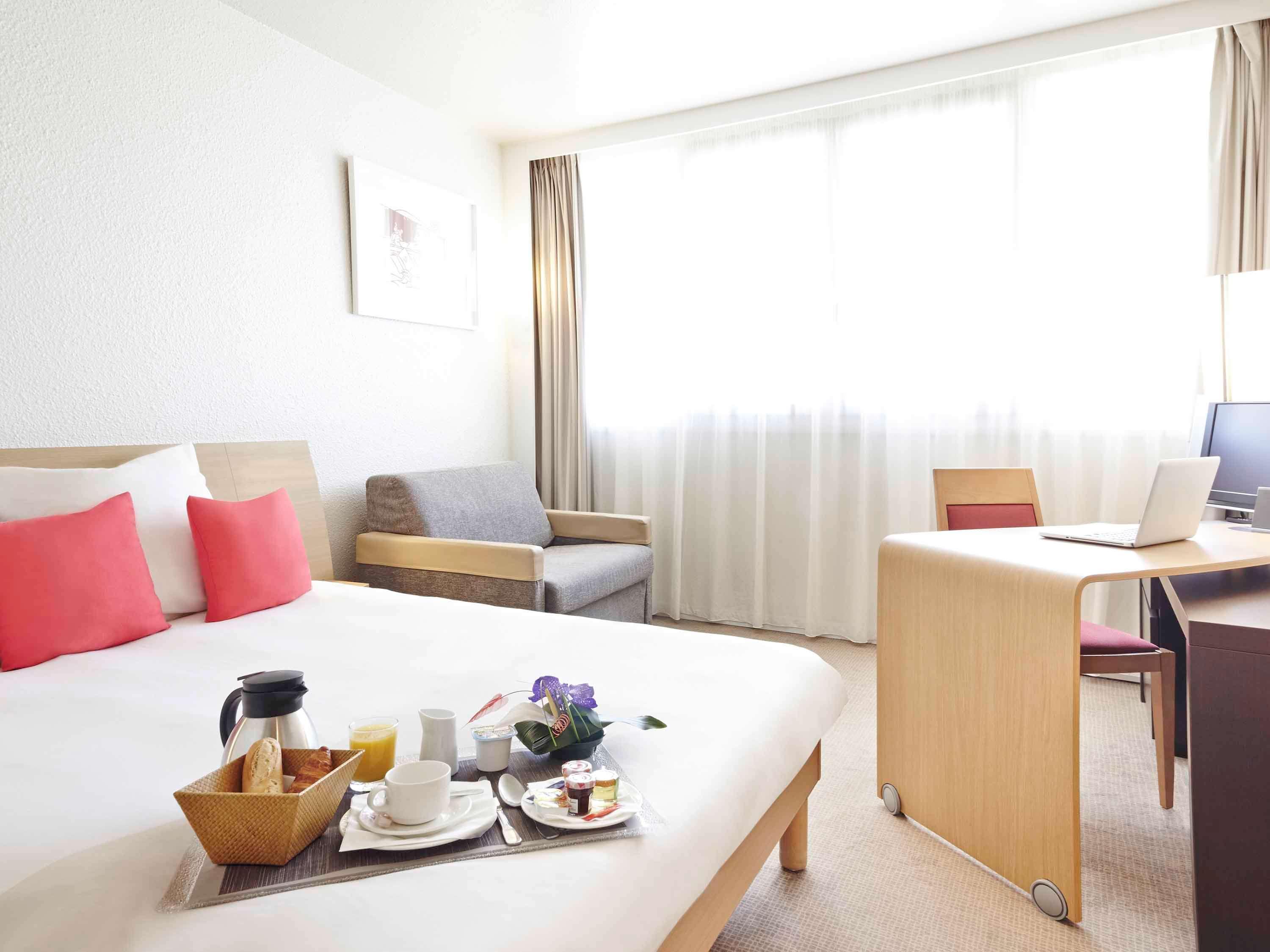 Novotel Caen Cote De Nacre Exterior photo